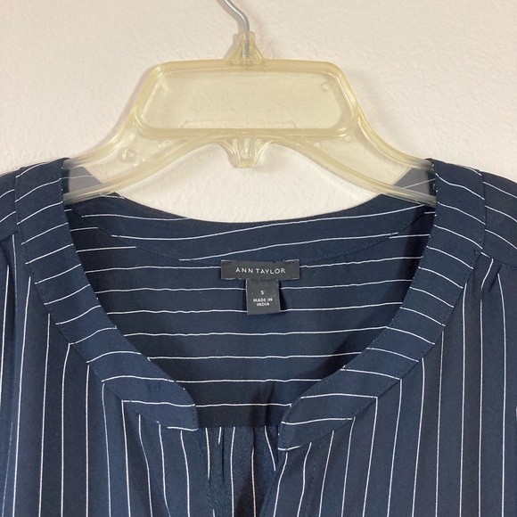 ann taylor top. nwot - Picture 4 of 4